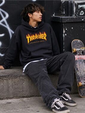 Thrasher Magazine Flame Logo Hoodie - Black - Size Small